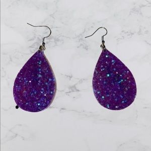 Purple round earrings